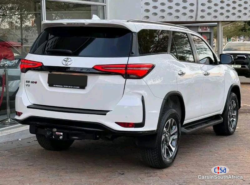 Toyota Fortuner 2.8 Automatic 2022