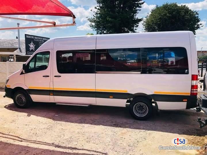 Mercedes Benz Sprinter 22 Seater Manual 2018 - image 5