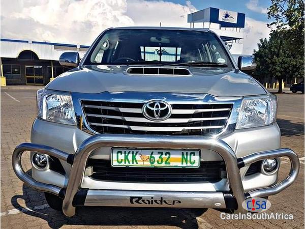 Toyota Hilux Manual 2014 in Limpopo