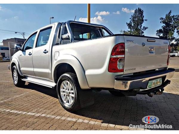 Toyota Hilux Manual 2014 in South Africa