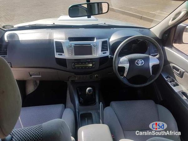 Toyota Hilux Manual 2014 in Limpopo - image