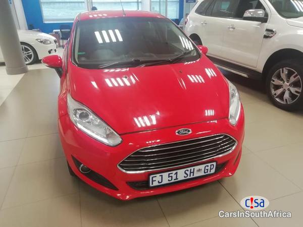 Pictures of Ford Fiesta Automatic 2016