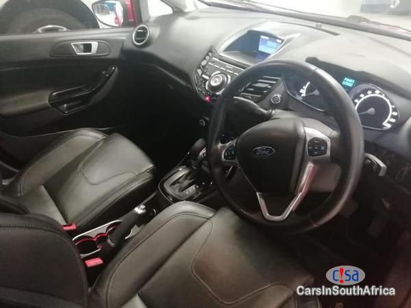 Ford Fiesta Automatic 2016 - image 5