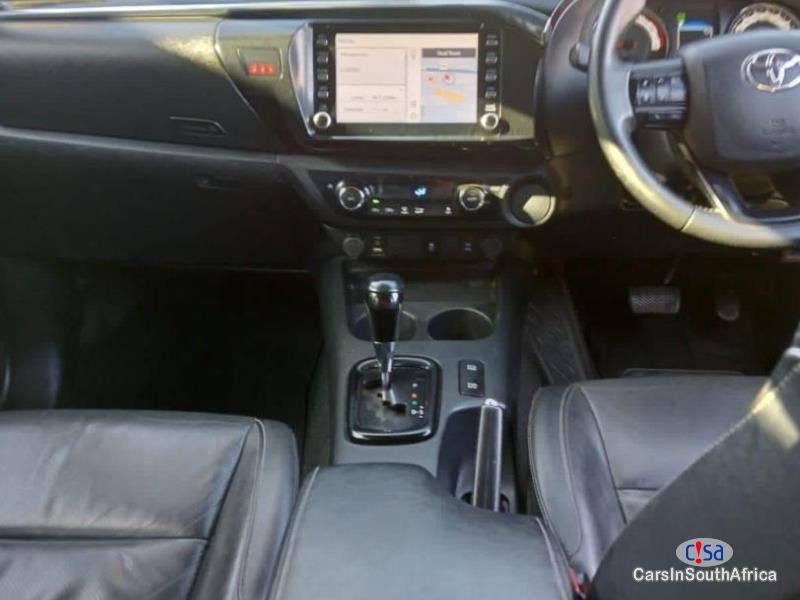 Toyota Hilux 2.8 Automatic 2020 - image 3