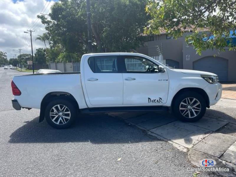 Toyota Hilux 2.8 Automatic 2020 - image 3