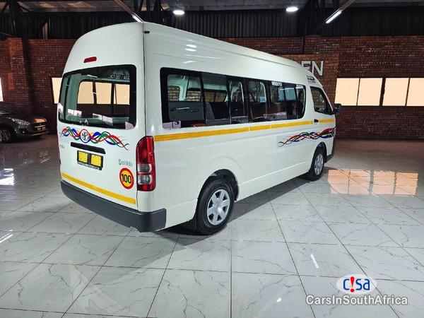 Toyota Quantum 2.5 D-4D Sesfikile 16-Seat Manual 2021