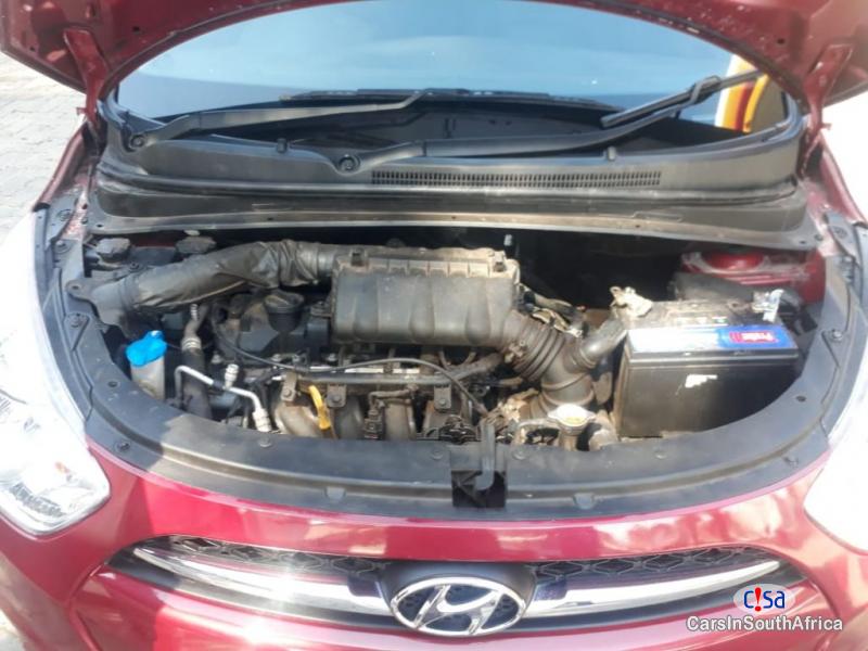 Hyundai i10 1.2 Glind Manual 2017 - image 8