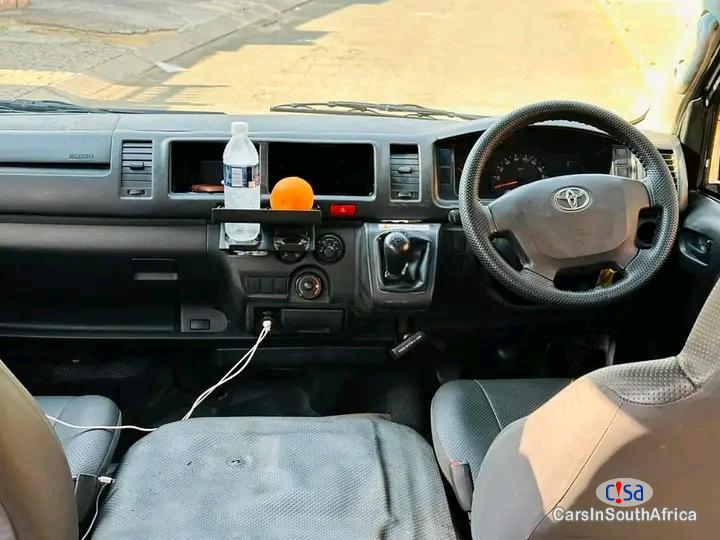 Toyota Quantum 2.5 /// Whatsapp Or Call > 0705009841 Automatic 2021 in Gauteng