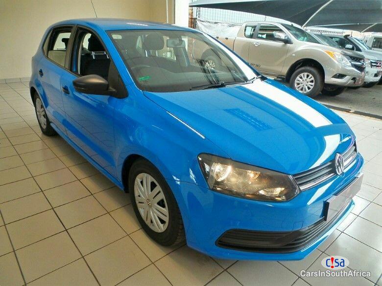 Volkswagen Polo Manual 2015 - image 8