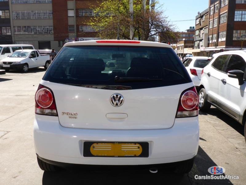 Volkswagen Polo 2.6 Manual 2014 - image 2