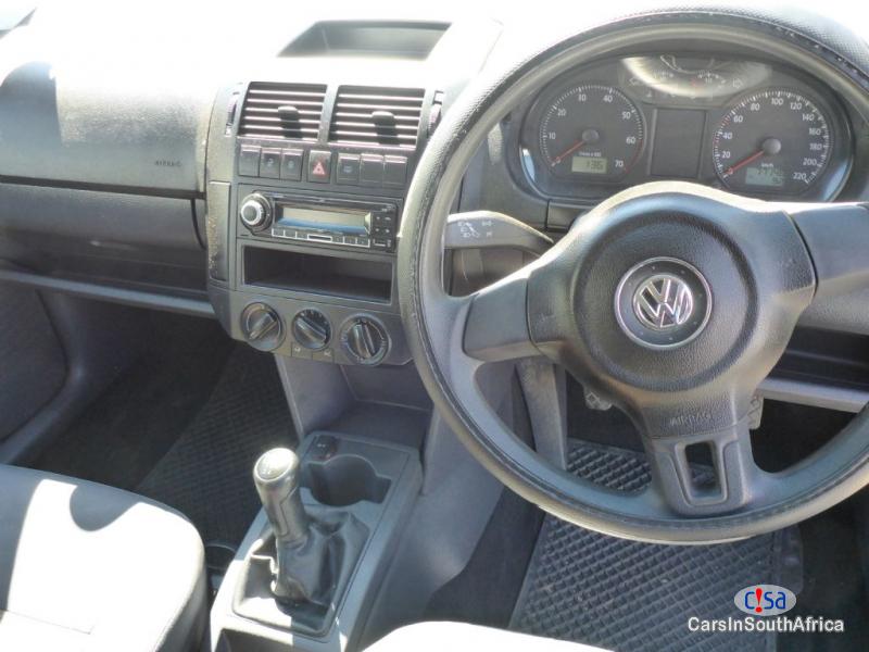 Volkswagen Polo 2.6 Manual 2014 - image 4