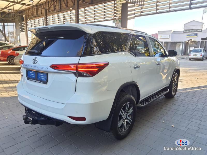 Toyota Fortuner 0784119228 Automatic 2022 - image 3