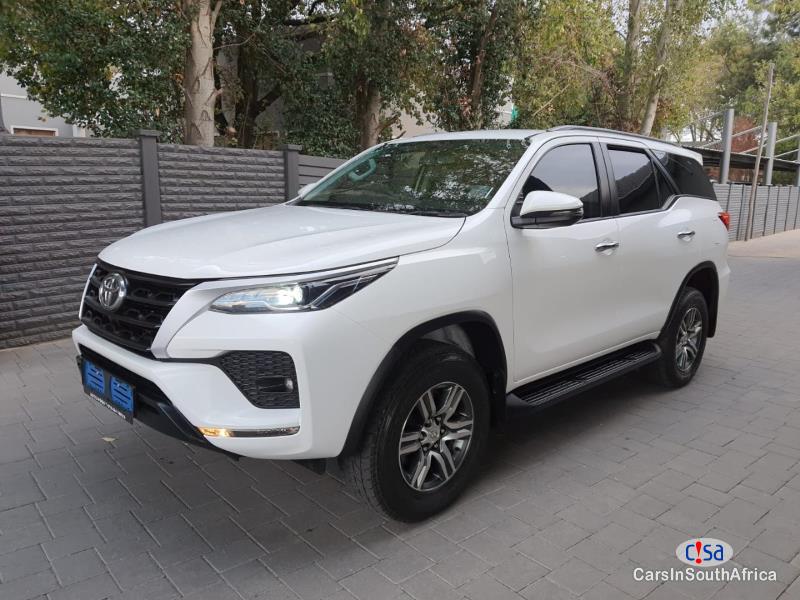 Toyota Fortuner 0784119228 Automatic 2022 - image 4