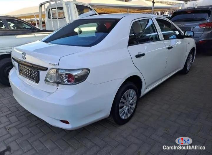 Toyota Corolla 1.6 /call Whatsapp 068 346 6875 Manual 2017 - image 2