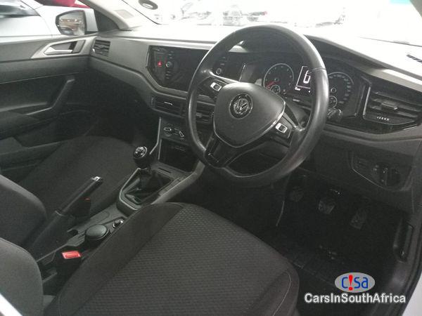 Volkswagen Polo 1.0 /call Whatsapp 068 346 6875 Manual 2019 - image 3