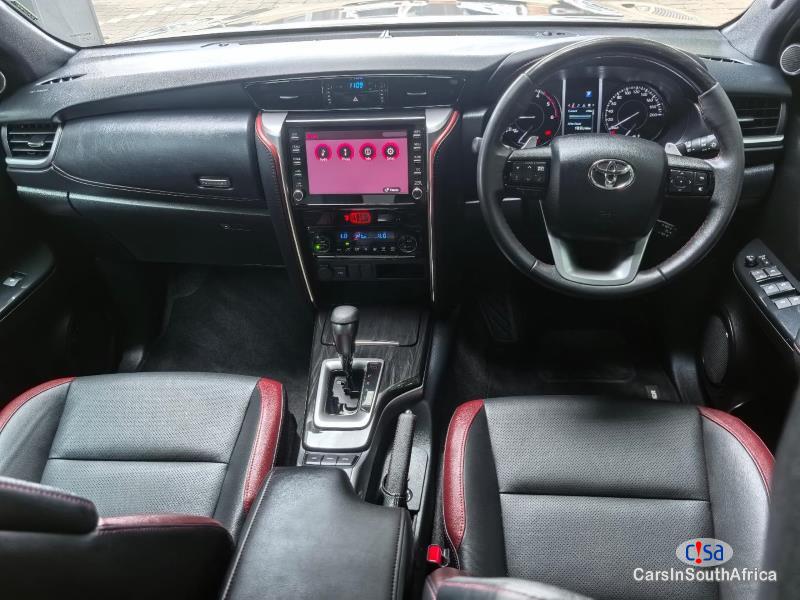 Toyota Fortuner 2.8 /call Whatsapp 068 346 6875 Automatic 2023 - image 3