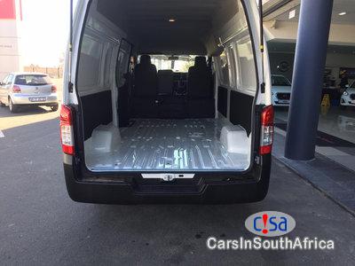 Nissan NV350 2.5 Manual 2018 - image 2