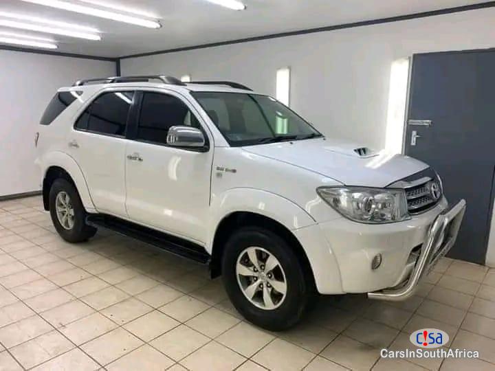 Toyota Fortuner 3.0 D4D 4X4 Manual 2014