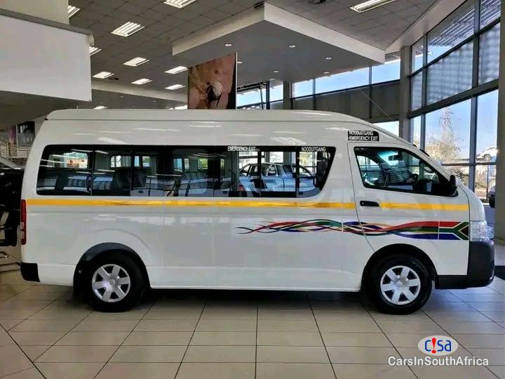 Toyota Quantum 2.5 Sesfikile 16 Seater Manual 2018 in Western Cape