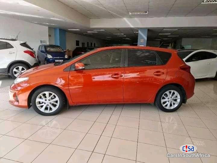 Toyota Auris 1.6 Turbo Automatic 2016 - image 4
