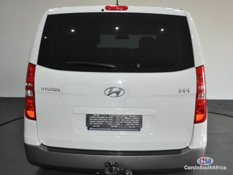 Hyundai H-1 2500 Automatic 2018 - image 4