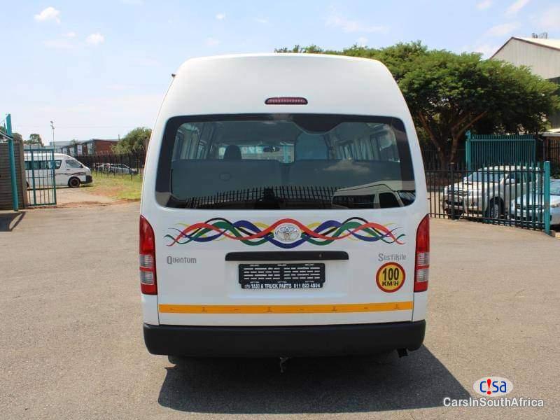 Toyota Quantum Toyota Quantamu 2.5 Sesfikile D4D VVTi 16 Seater Contact 0665141346 Manual 2022 - image 4