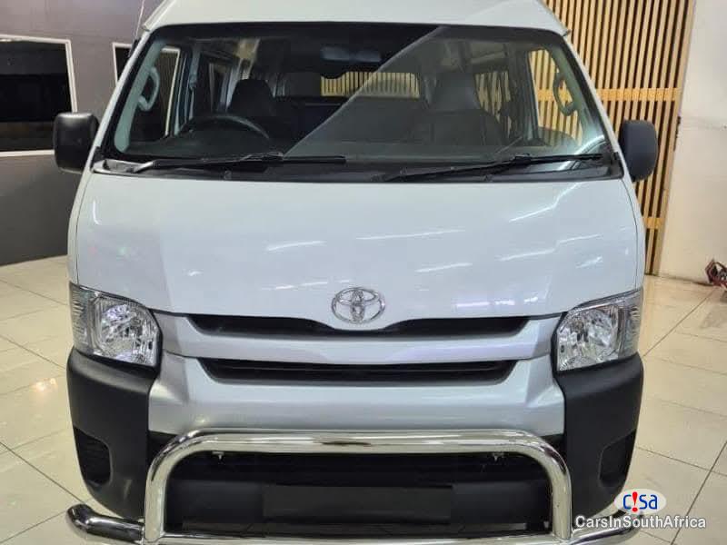 Pictures of Toyota HiAce 2022 Toyota Hiace 2.5 D-4D 16 Seater Contact Or Whatsapp 0665141346 Manual 2022