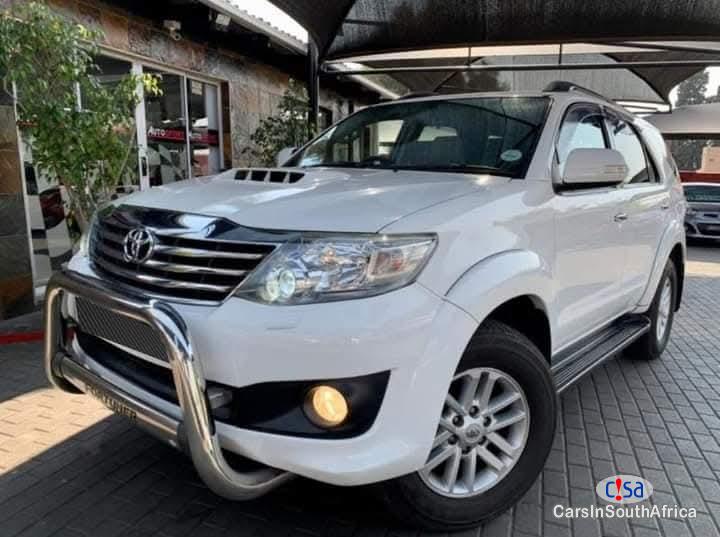 Toyota Fortuner Automatic 2013 - image 4