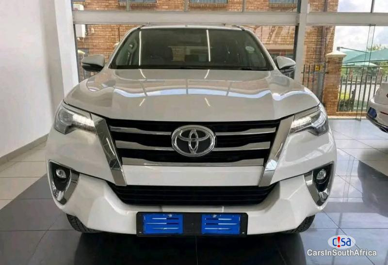 Pictures of Toyota Fortuner Fortuner Automatic 2016