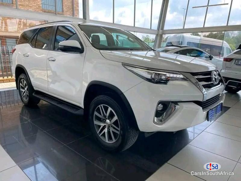 Toyota Fortuner Fortuner Automatic 2016 - image 2