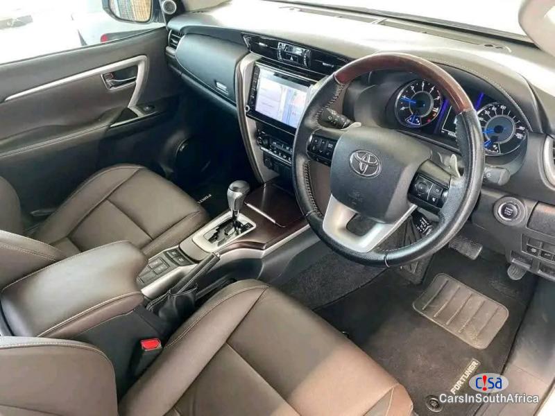 Toyota Fortuner Fortuner Automatic 2016 - image 3