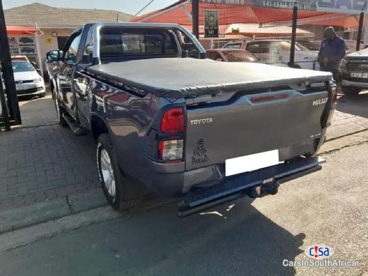 Toyota Hilux 2.4GD Manual 2018 - image 2