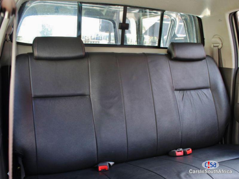 Picture of Toyota Hilux Manual 2013 in Gauteng