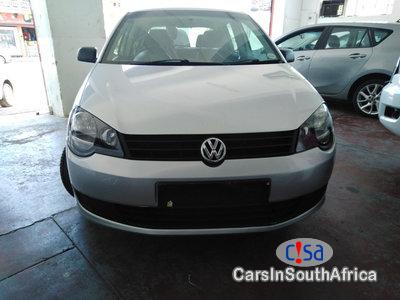Pictures of Volkswagen Polo 1.4 Manual 2010