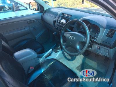Picture of Toyota Hilux 2.5 D-4D P/S/c Manual 2010 in South Africa