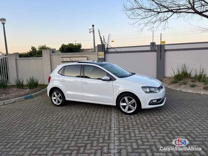 Volkswagen Polo 1.2 Manual 2016 - image 3