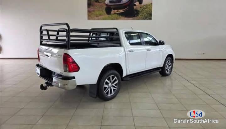 Toyota Hilux 2.8GD Automatic 2020 - image 2