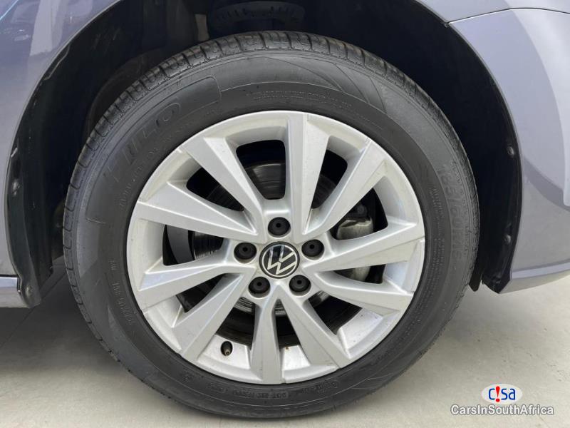 Volkswagen Polo 1.6 Life (5dr) Call:0691808200 Automatic 2025 - image 19