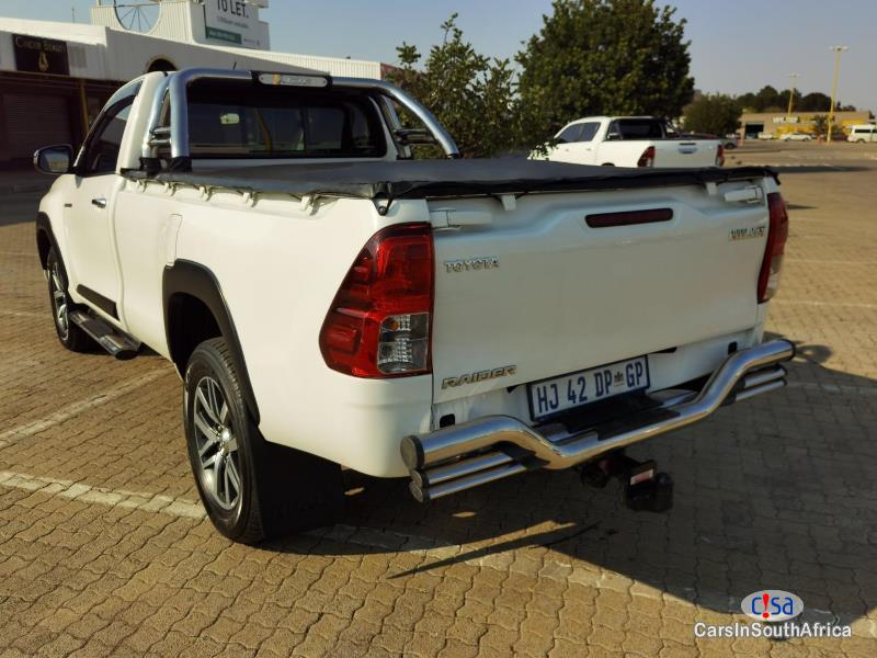 Toyota Hilux 2.8 Automatic 2018 - image 3