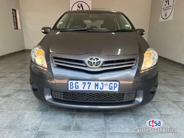 Toyota Auris 1.6 Xl (0684957752 Manual 2011 - image 2