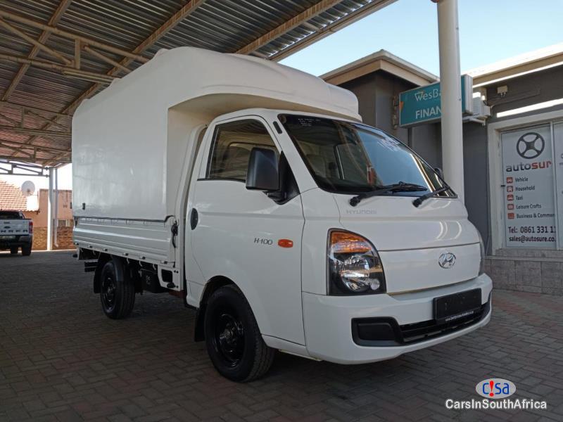 Pictures of Hyundai H100 2.6 Manual 2018