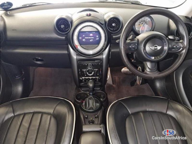 Mini Countryman 2.0 Manual 2017 - image 3