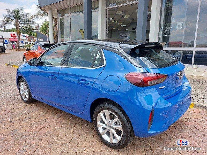 Opel Corsa 1.2 Manual 2022 - image 6