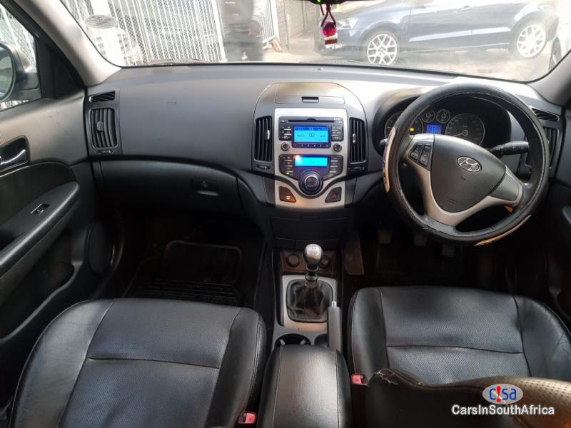 Hyundai i30 1.8 Manual 2011 - image 4