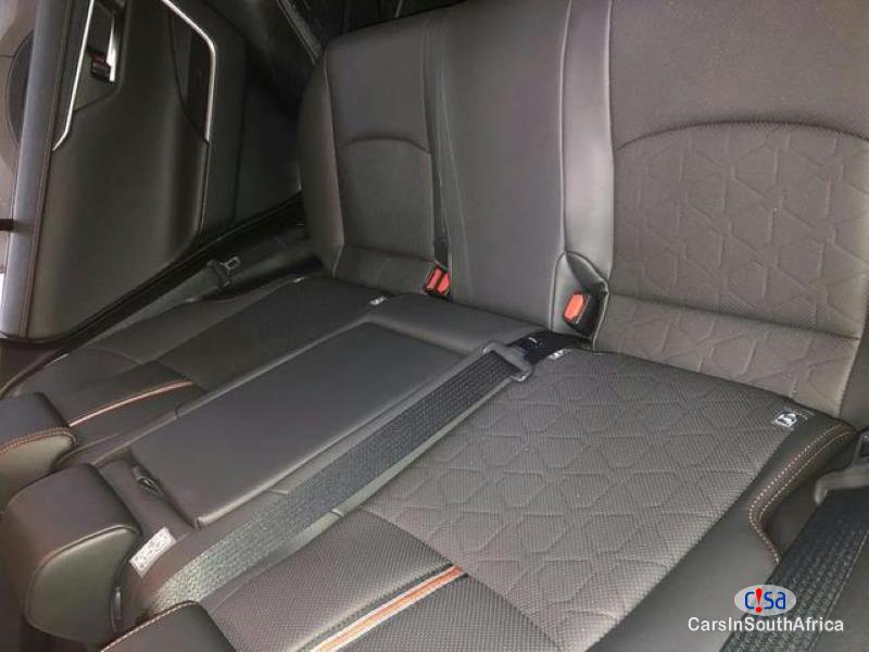 Toyota RAV-4 Automatic 2019 - image 9