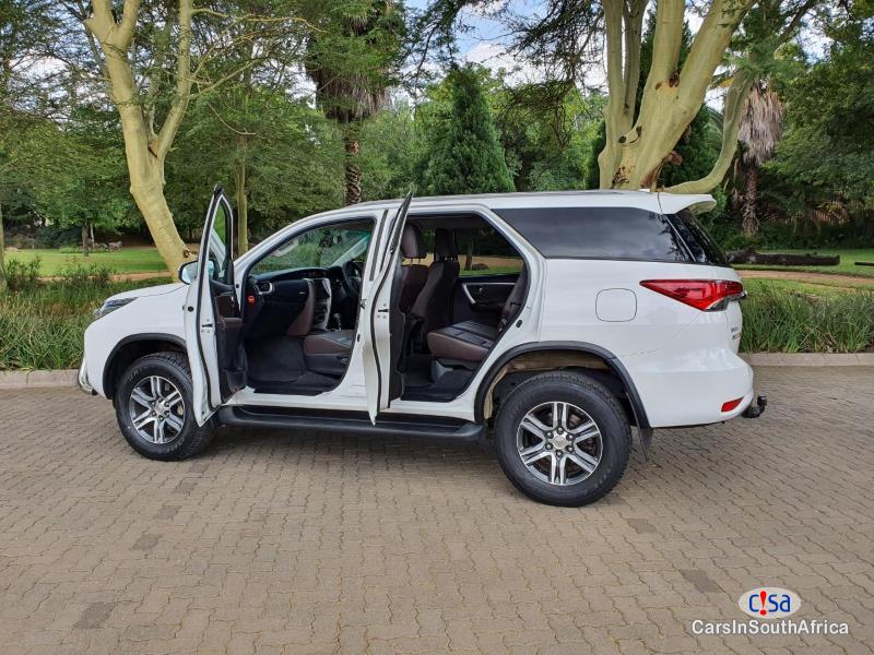 Toyota Fortuner 2.4 Manual 2019