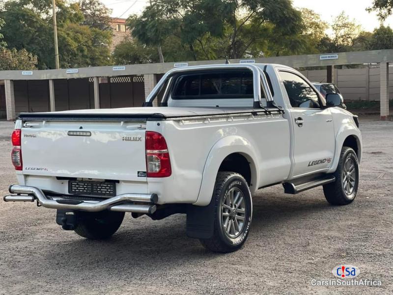 Toyota Hilux 3.0D-4D Workhorse Manual 2015