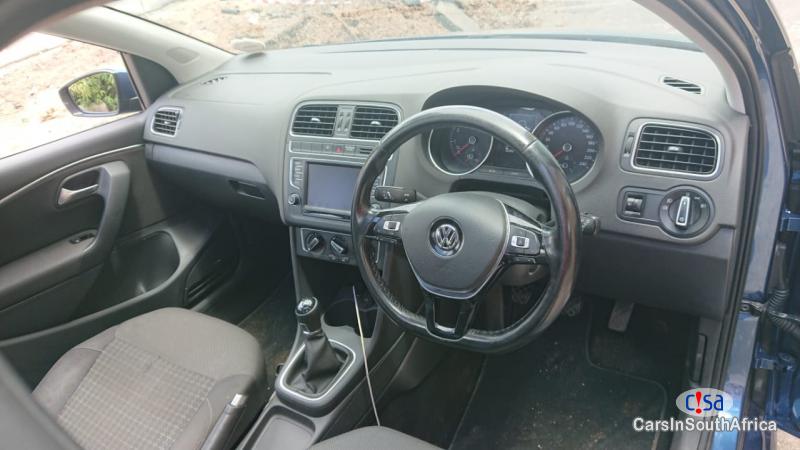 Volkswagen Polo 1.2 Manual 2018 - image 2
