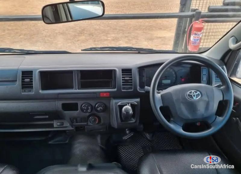 Toyota Quantum 2.5 / Whatsapp Call 068 346 6875 Manual 2021 in Limpopo