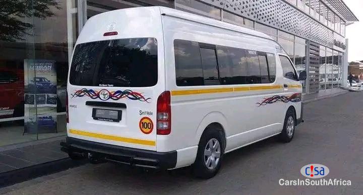 Toyota Quantum 2.5 D.4D Sesfikile Manual 2020 - image 2